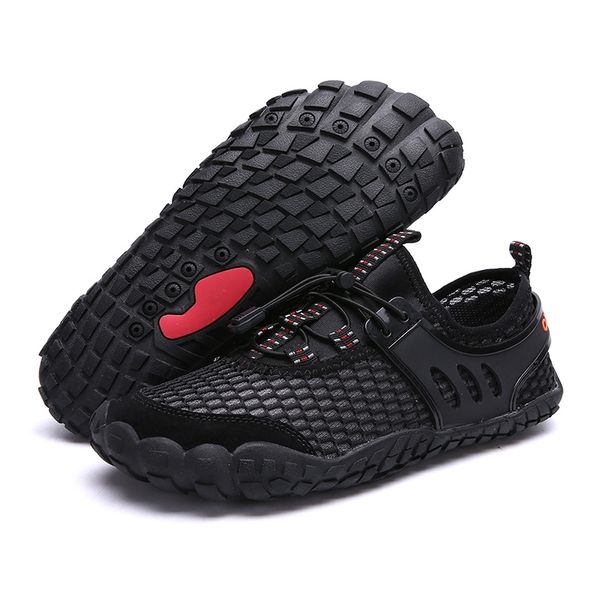 Mesh Atmungsaktive Aqua Schuhe Schwimmen Wasser Schuhe Männer Flache Schuhe Outdoor Meer Finger Turnschuhe Männlichen Upstream Wandern Schuhe Y200420