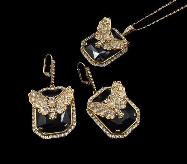 

acrylic insect pendant animal earrings stylish eardrop221462, Golden;silver