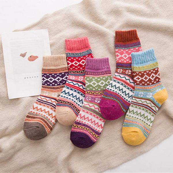

retro men women winter sports socks warm thick soft wool socks christmas gift socks for women and men xmas party supples, Black