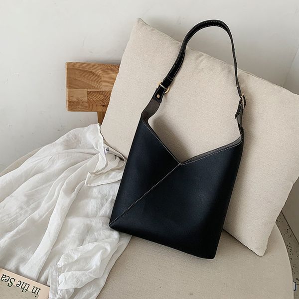 

autumn and winter fashion color contrast large capacity women's bag new 2019 bucket mother bag single cross shoulder horizontal body in