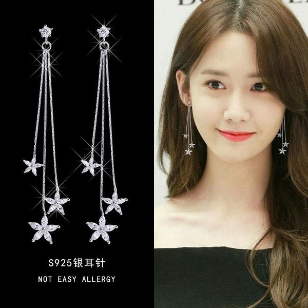 

stud the 2021 star teamed look with a long flowing suethe earrings pin korean temperament zircon flower, Golden;silver