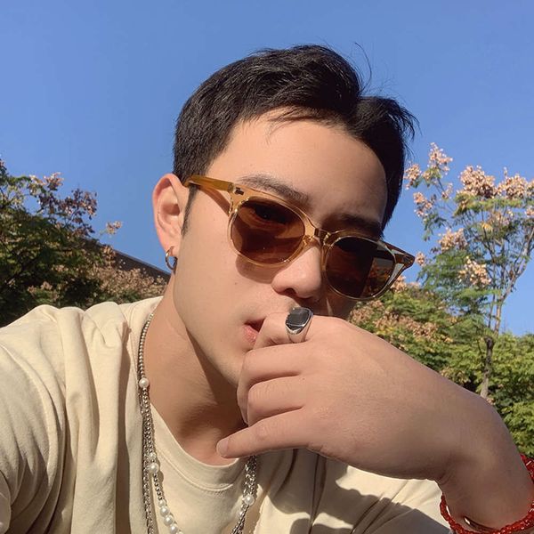 

wenle's school style dark brown yu polarized sunglasses leisure men's driving anti glare sunglasses, White;black