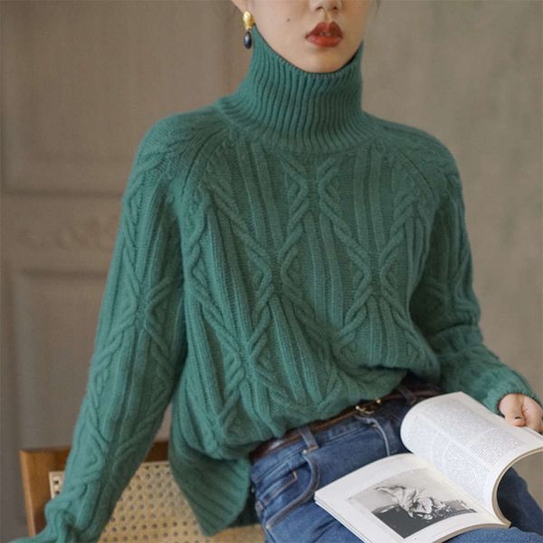 

2020 autumn winter new high collar woolen women's loose and thin short lazy style sweater twist pattern knitting base coat korean, White;black