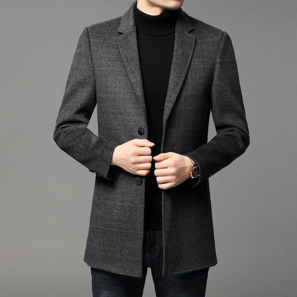 

in the fall and winter of 2020 new men paragraph dust coat grows in woolen cloth dad middle-aged coat of men's clothing, Black
