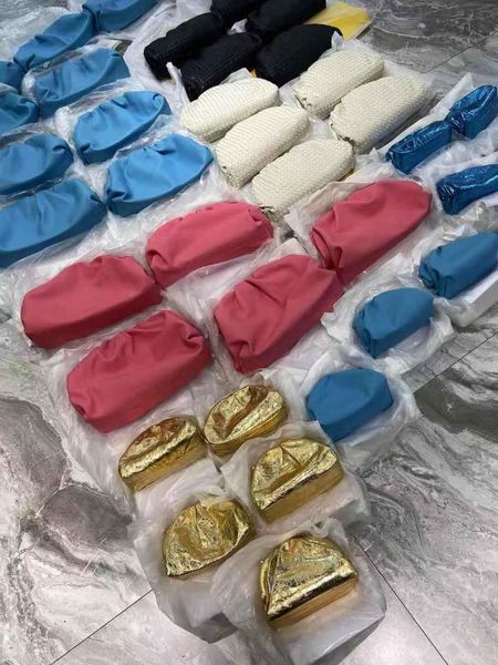 

к н 2020 новейшей сумке большого размера 38 cm из натуральной кожи женских сумок клецки дня сцепление мода desginer кошелек