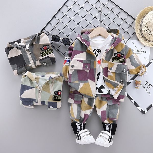 

baby boy clothes spring autumn fashion children clothing set camouflage jaket+sweater+pants 3pcs outfit kids clothes suit y200803, White