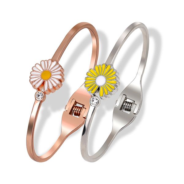 Bracciale Little Daisy Nuovo Bracciale regolabile aperto da donna Crisantemo placcato oro Donna Prezzo di fabbrica design esperto Qualità Ultimo stile Stato originale