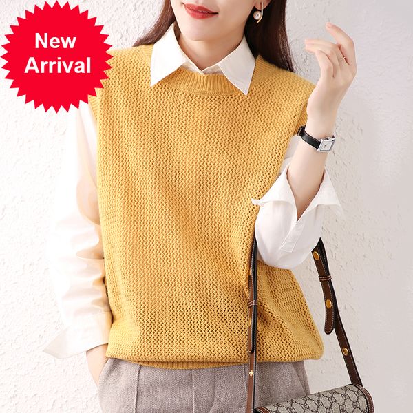 

2021 new thick vest new female winter fleece wool around neck p8ow, White;black