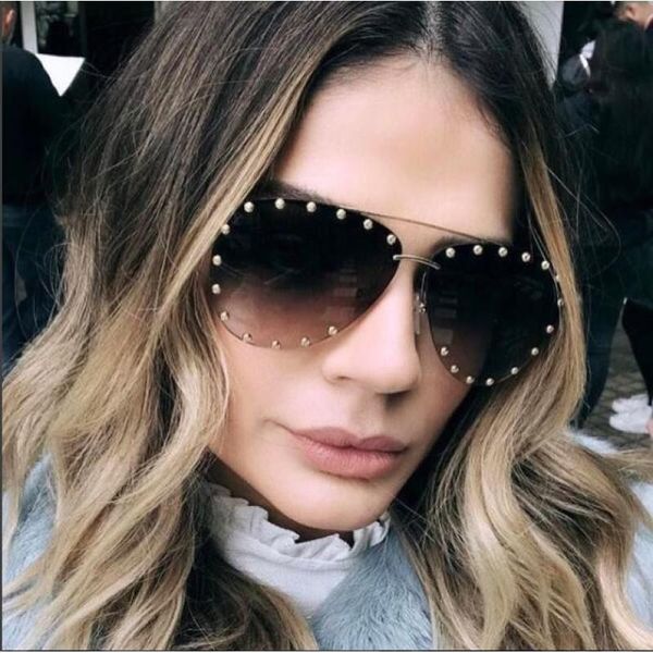 

sunglasses 2021 ladies rimless designer metal frame gradient large colored sun glasses shadow for women uv400, White;black