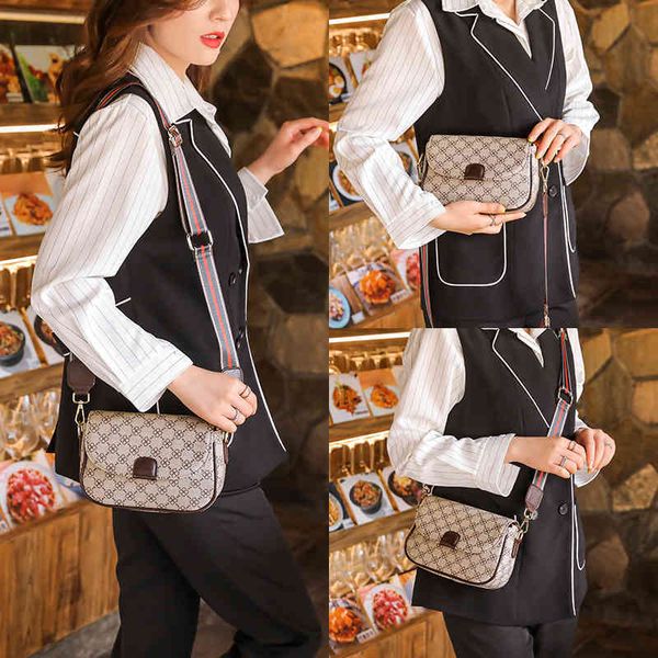 

2022 factory wholesale handbag spring and summer cross body printed small square red same one shoulder underarm wide ribbon women's sim