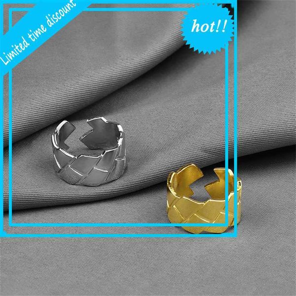 

diamond pattern design of new and old rings, Silver