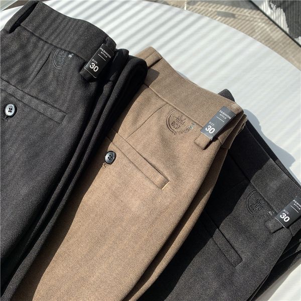 

a line of woolen blended casual for men's early autumn 2020 new straight pants