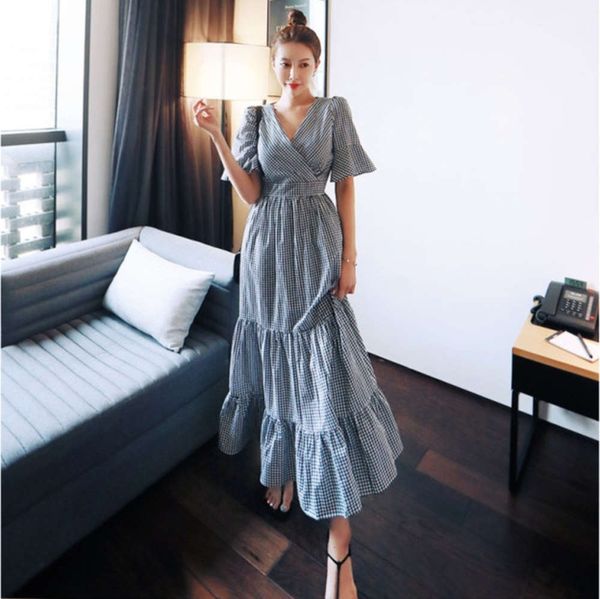 

korean elegant plaid cross v-neck summer long ruffle middle sleeve swing drs, Black;gray