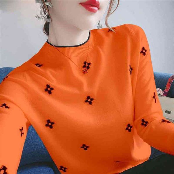 

delicate embroidered sweater woman autumn and winter slim large undershirt students han version of long-sleeved sweater, White;black