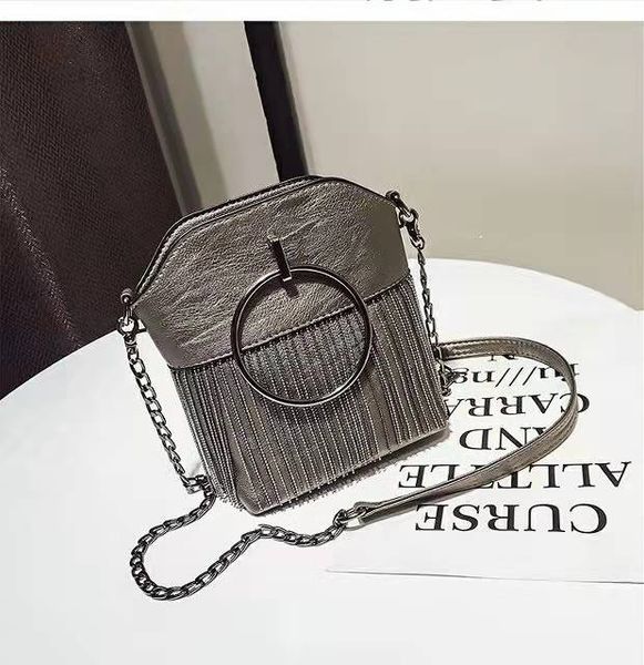 Moda Cross Body Designer Messenger Bolsa de Luxo Bolsa Composto Sacos Senhora Bolsa De Ombro Balde Bucket Sacola De Embreagem Saco De Metal Tassel Removível Círculo Círculo Hbp