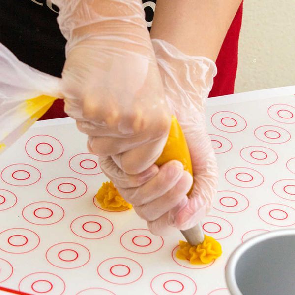 

100pcs resistance nitrile disposable food testing household wear cleaning washing anti-static gloves ship