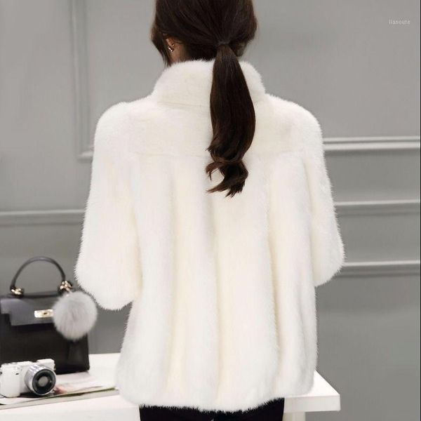 

2021 new autumn winter women chic thick warm faux fur jackets office ladies elegant solid soft fake short slim coat a101, Black