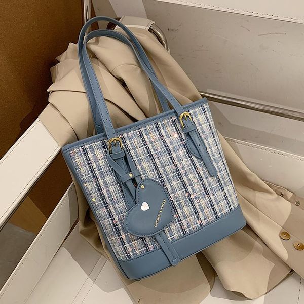 

women's bag 2020 designer bag fashion woolen armpit bucket handbag & unusual shoulder width 26cm height 24cm