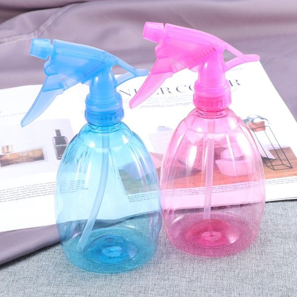 

2pcs 550ml empty spray bottle multi-functional spray (assorted colors)