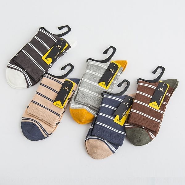 

new men's medium socks combed cotton stripe combed cotton medium tube socks in autumn and winter 2020 p4m0z, Black
