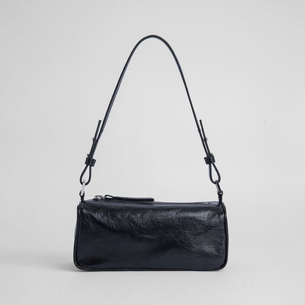 

2021 new shoulder soft leather female hand-held armpits bag t5lt