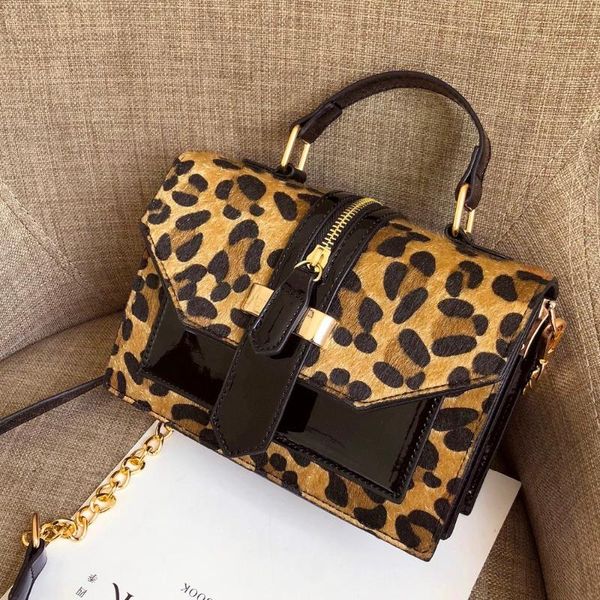 

kajie leopard crossbody сумка женщины молния украшение дама цепь сумка и кошельки лакированного small shoulder bag