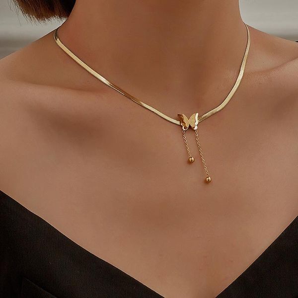 Einfache Schlüsselbein Goldene Kette Quaste Schmetterling Anhänger Halsband Titan Stahl Süßes Geschenk Frauen Partei Schmuck