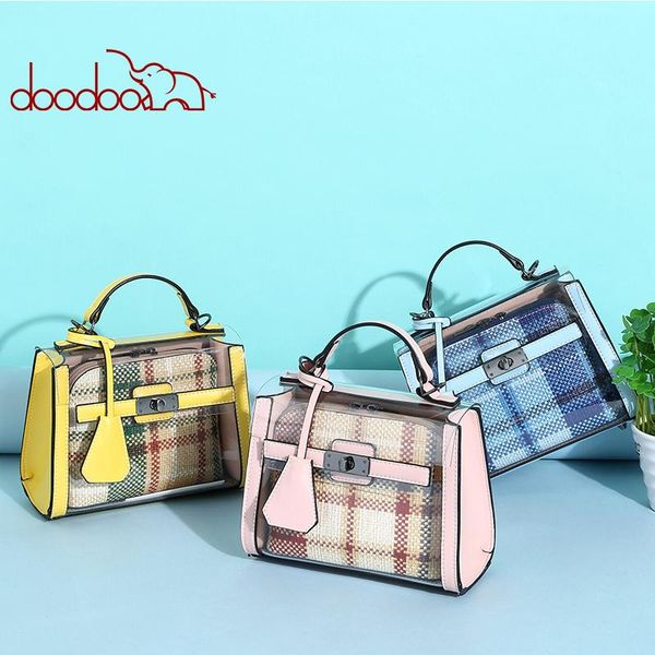 

new arrival summer transparent jelly pvc fashion women handbag with strap corsse body messengerbag d7520