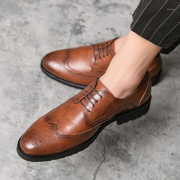

agutzm brogue formal shoes men leather dress shoes fashion elegant business retro oxford lace-up plus size 38-47 e11, Black