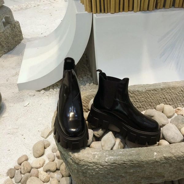 

платформа женщина boots лакированной кожи круглый toe сплошной цвет голеностопного женщины обувь роскошная весна осень zapatos de mujer, Black