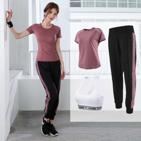 

2021 breathable quick drying leisure fitness three piece yoga sports tracksuits underwear suit women jogging ing, Gray