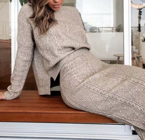 

2021 new autumn two pieces knitted sweaters with skirt sets women pullovers women's casual suit ixjv, White