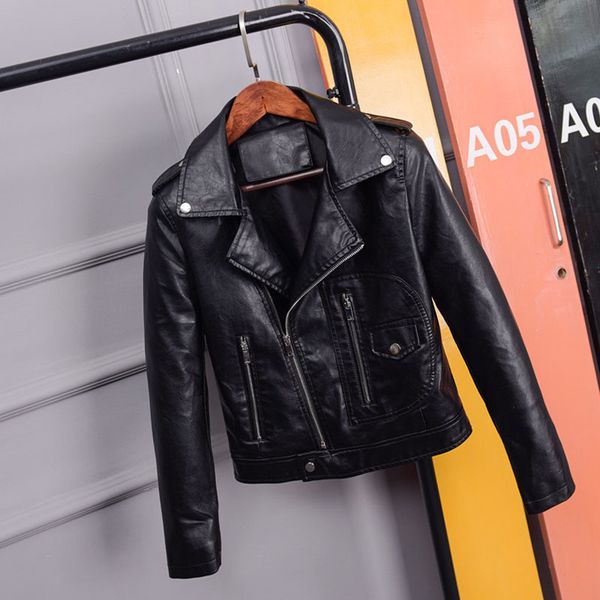 

2021 new autumn women of the soft short women's jacket turndown collar black leather outerwear atgc