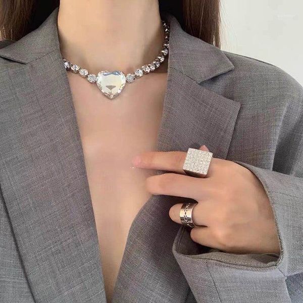 

luxurious super large crystal heart chokers necklaces woman fashion jewellery rhinestone simple shining bohemia punk1, Golden;silver