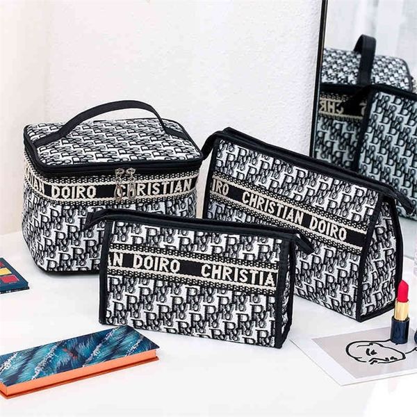 

sale 90% off cosmetic bag portable toiletries travel storage lipstick bag hand case