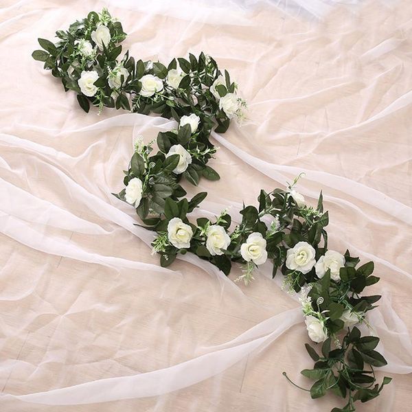 

шелковая искусственная роза висит висит цветы для украшения стены ротанга фальшивые растения листья гирлянда romc свадебный дом de wmtbno