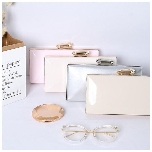

evening bags high sense bag women summer ins wild patent leather dinner chain shoulder messenger1