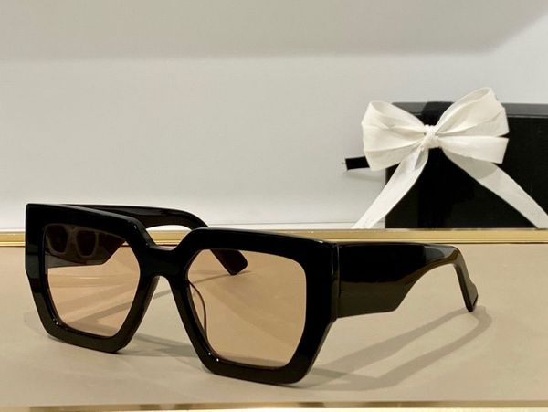 

sunglasses for woman 2022 designer retro summer 5012 anti-ultraviolet driving fishing fashion random box ccc, White;black