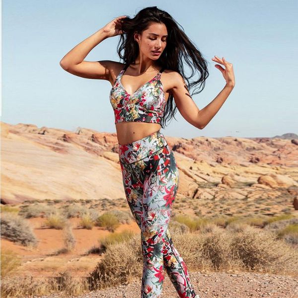 

yoga outfits 2021 huanwei arrival bra special printed high waist fitness leggings pants suit gym set, White;red