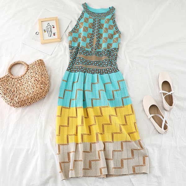 

autumn urban ladies vintage knitted sheath geometric pattern knee-length dress women brief halter slim one-step middle dress c0122