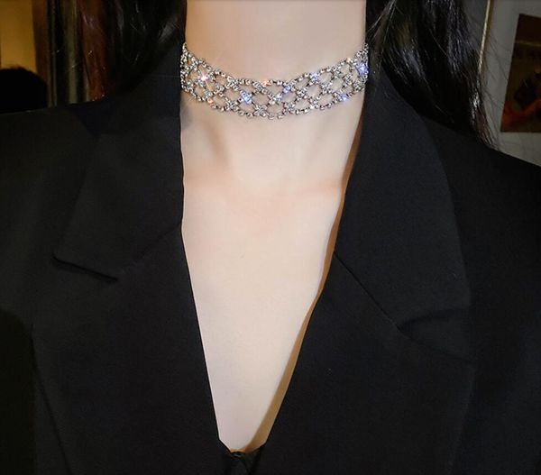 

2021 new korean edition white woven wide edition rhinestone sparkly short neck choker necklace nl-013, Blue;red