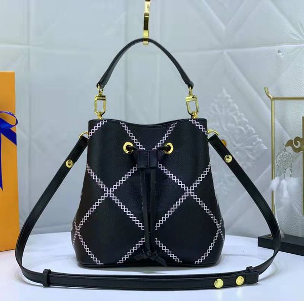 

designer drawstring bucket bag luxury womens messenger bag handbag monogram crossbody shoulder clutch central zip pocket logo makeup wallet