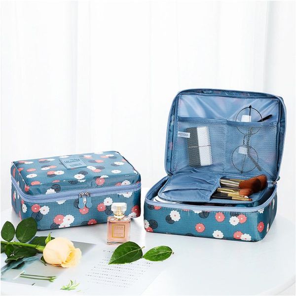 

outdoor female makeup bag women cosmetic bag women toiletries organizer waterproof female storage make up cases