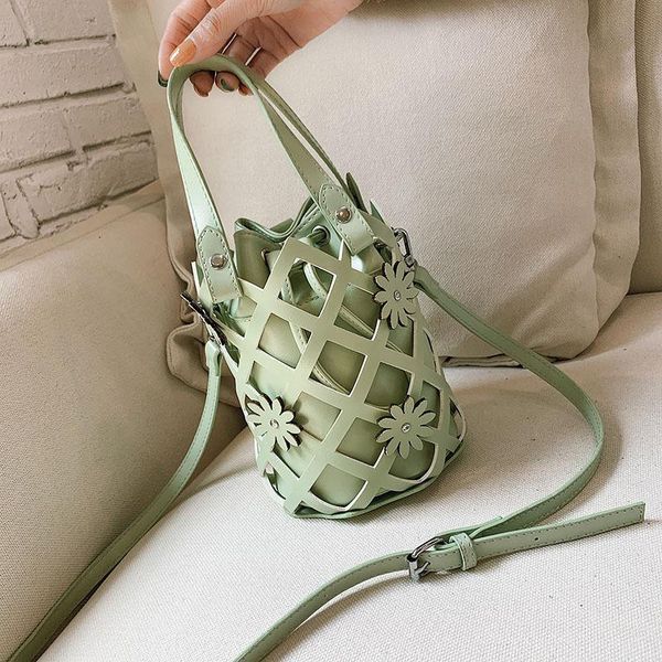 

hollow out bucket bag for women handbag famous brands female shoulder messenger bag 2020 new beach for ladies totes