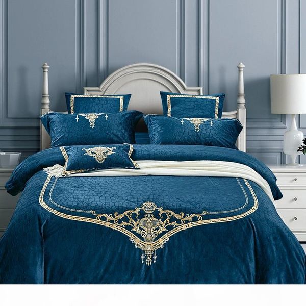 

european style chic embroidery bedding set untra soft warm plush bed linen antique gray blue bedding set  king 4pcs