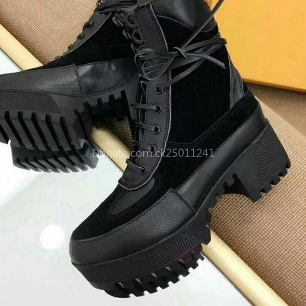 

world tour desert boot designer women boots platform boot spaceship ankle boots,5cm heel flamingos medal martin boots heavy duty soles w01, Black