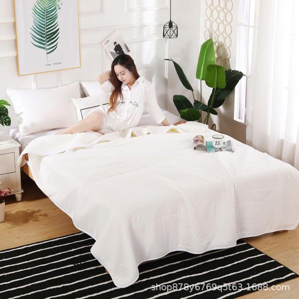 

natural latex was washed by single person and double person in summer. four seasons air conditioning quilt