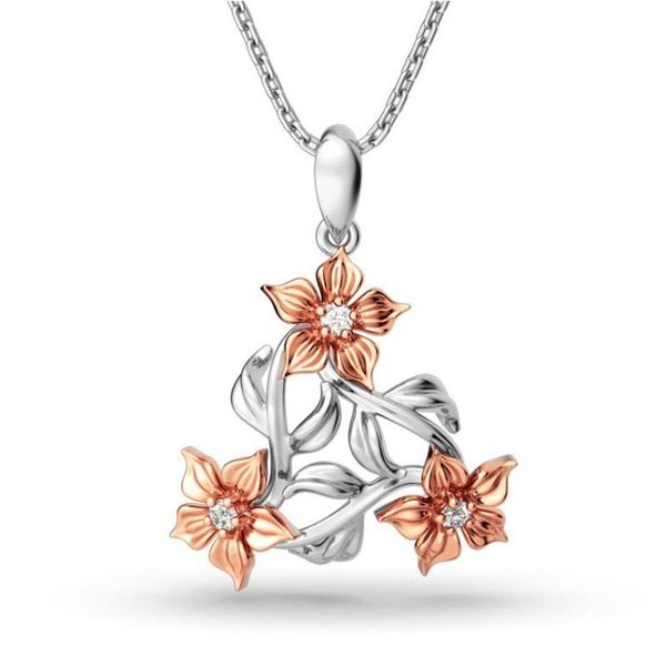 

fashion pendant rose five leaf flower pendant flower vine wreath necklace female romantic banquet wedding wedding jewelry gift, Silver