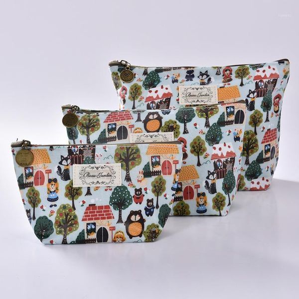 

korean version new art graffiti printed cosmetic hand bag women makeup bags female zipper hand bag portable travel make up pouch1