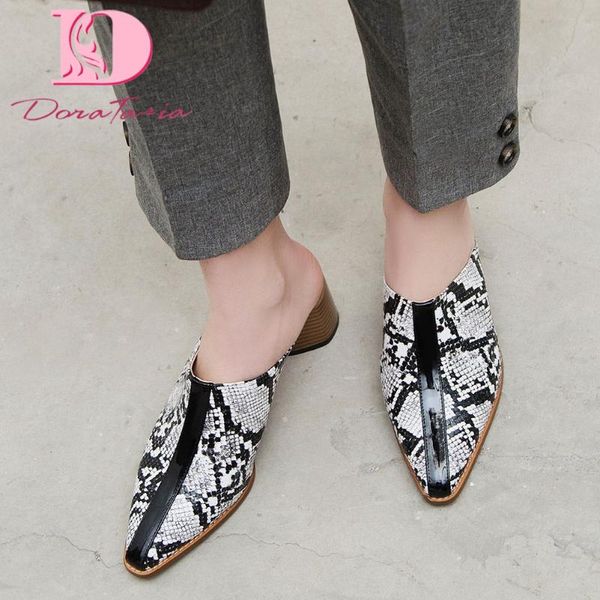 

tasia 2020 new arrivals big size 44 women mules sandals strange style heels square toe fretwork pumps summer woman shoes, Black